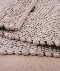 Wool rug - Lett beige/cream - close up vouw, thumbnail Wool rug - Lett beige/cream - close up vouw, thumbnail