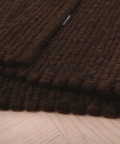 Wool rug - Lett cocoa - close up vouw, thumbnail