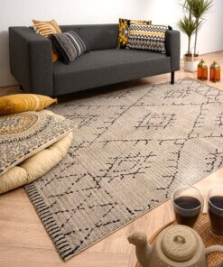 Berber rug - Beni Ouarain Sufian grey/black - sfeer