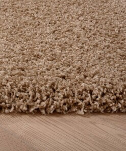 Thick rug - Shaggy Grand beige - close up zijkant, thumbnail
