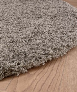 Round thick rug - Shaggy Grand light grey - close up zijkant, thumbnail Round thick rug - Shaggy Grand light grey - close up zijkant, thumbnail