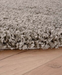 Round thick rug - Shaggy Grand light grey - close up zijkant, thumbnail Round thick rug - Shaggy Grand light grey - close up zijkant, thumbnail