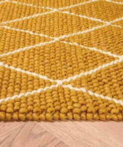 Wool rug - Vinduer ochre yellow/cream - close up zijkant, thumbnail Wool rug - Vinduer ochre yellow/cream - close up zijkant, thumbnail