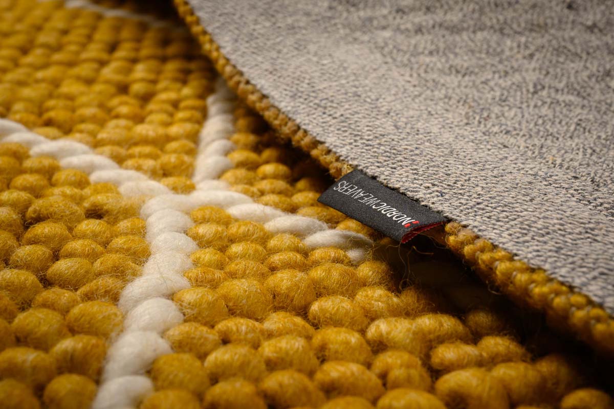 Wool rug - Vinduer ochre yellow/cream - close up materiaal Wool rug - Vinduer ochre yellow/cream - close up materiaal