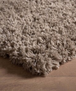 Thick rug - Cozy Shaggy beige - close up hoek, thumbnail