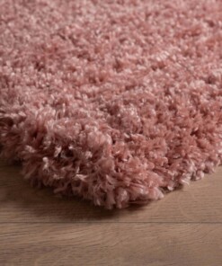 Thick rug - Cozy Shaggy pink - close up hoek, thumbnail