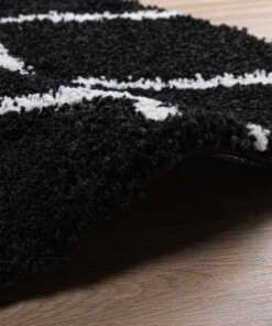 Round Thick Diamond Rug Artisan - Black/White - close up, thumbnail