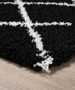 Berber rug - Habitat black/white - close up, thumbnail