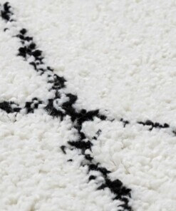 Berber runner rug - Artisan Atla white/black - close up, thumbnail Berber runner rug - Artisan Atla white/black - close up, thumbnail