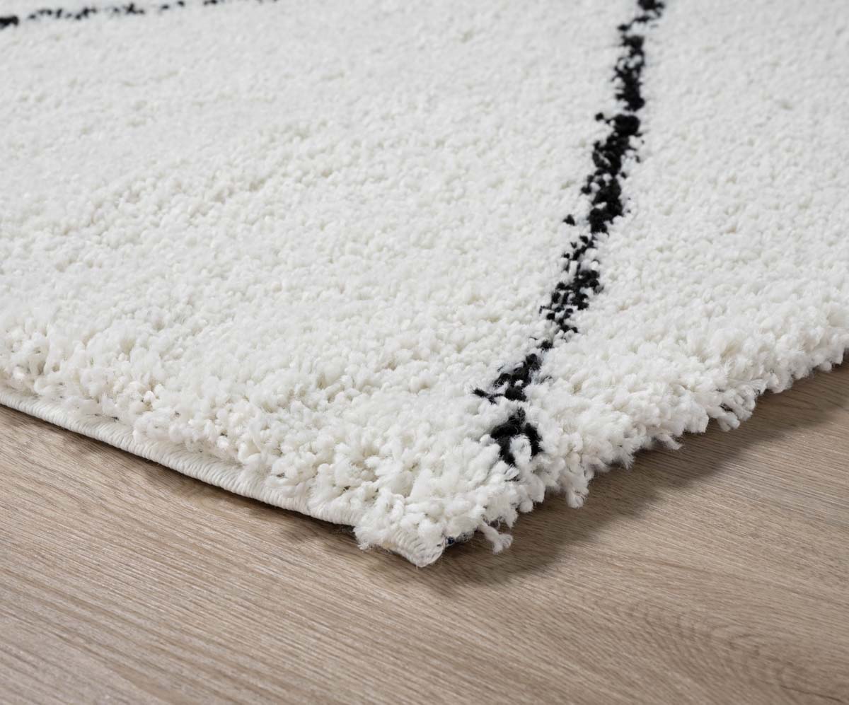 Berber runner rug - Artisan Atla white/black - close up hoek Berber runner rug - Artisan Atla white/black - close up hoek