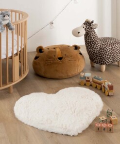 Kids rug heart - Fluffy white - sfeer