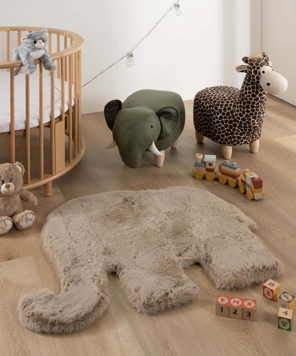 Childrens elephant rug - Fluffy taupe - sfeer Childrens elephant rug - Fluffy taupe - sfeer