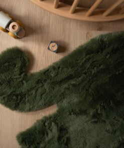 Childrens elephant rug - Fluffy olive green - close up, thumbnail