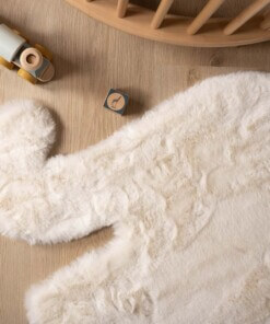 Childrens elephant rug - Fluffy white - close up, thumbnail