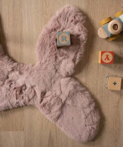 Kids rug whale - Fluffy pink - close up