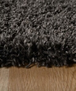 Thick oval rug - Cozy Shaggy dark grey - close up, thumbnail Thick oval rug - Cozy Shaggy dark grey - close up, thumbnail