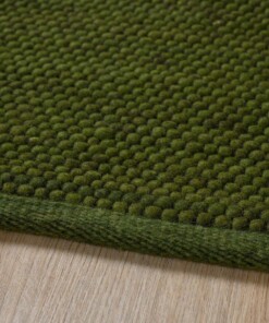 Wool rug - Lett green - close up zijkant, thumbnail