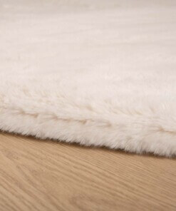 Thick oval rug​ - Comfy plus cream - close up, thumbnail