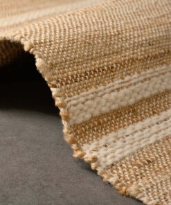 Kilim rug - Lana natural/white - close up zijkant, thumbnail