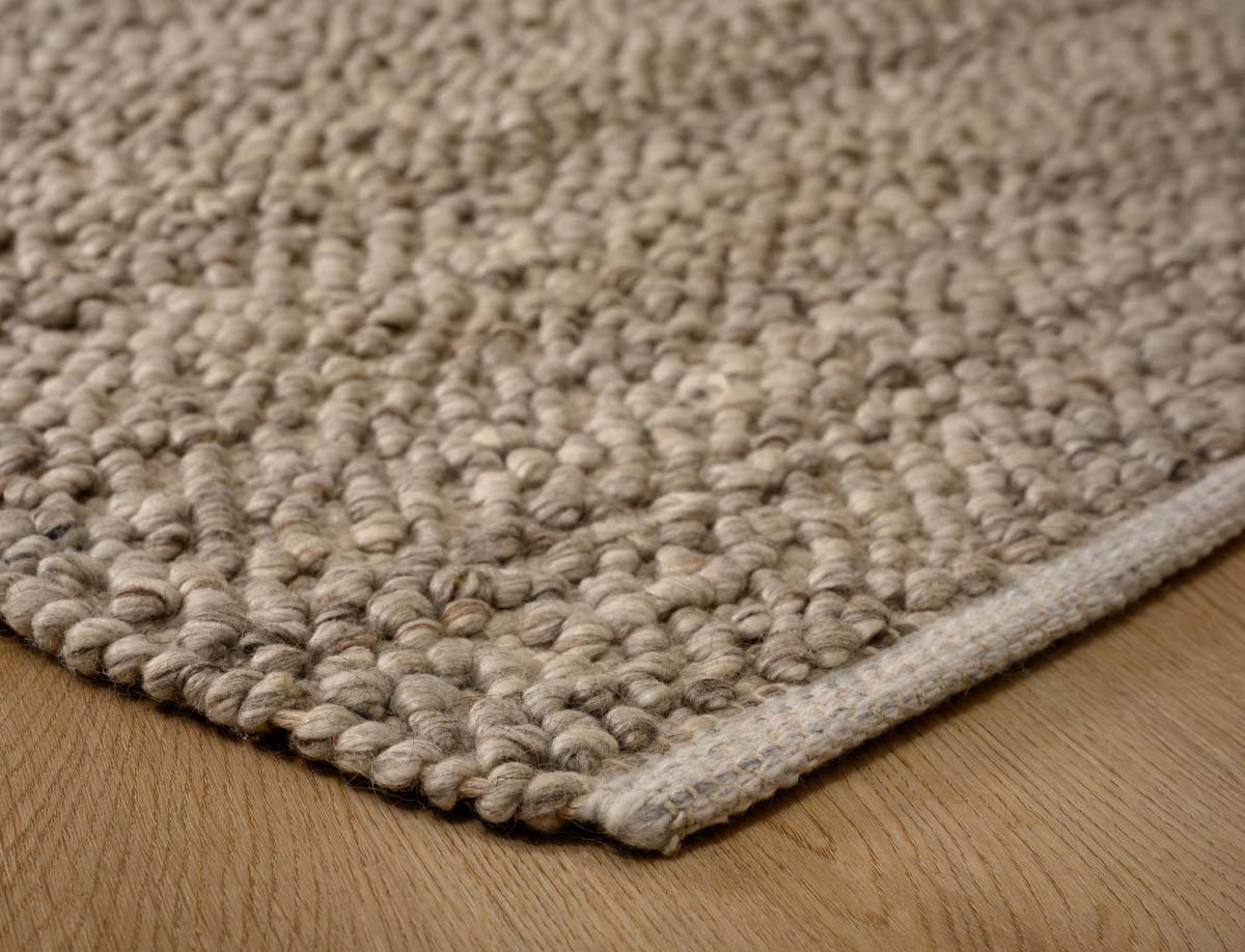 Wool rug - Agder light grey - close up hoek Wool rug - Agder light grey - close up hoek