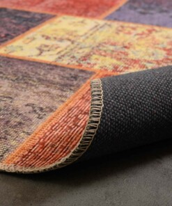 Patchwork rug - Fade Heritage red/multi - close up vouw, thumbnail