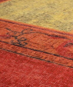 Patchwork rug - Fade Heritage red/multi - close up materiaal, thumbnail