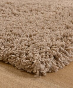 Square thick rug - Cozy Shaggy beige - close up, thumbnail