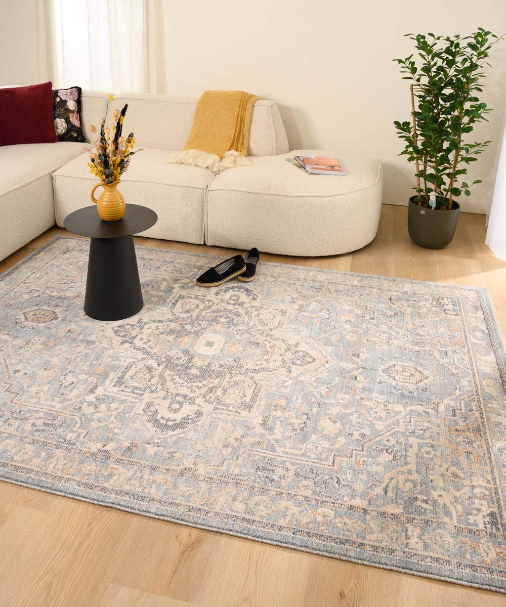 Vintage rug - Classic Bernard light blue Vintage rug - Classic Bernard light blue