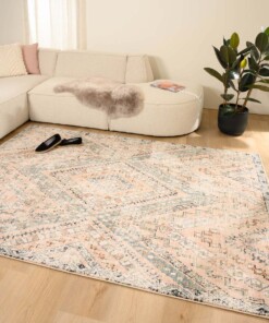 Boho rug​ - Fancy Riya pink/green