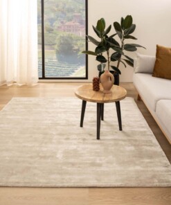 Square viscose rug - Pearl ivory