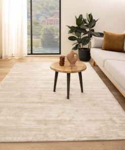 Viscose rug - Pearl ivory