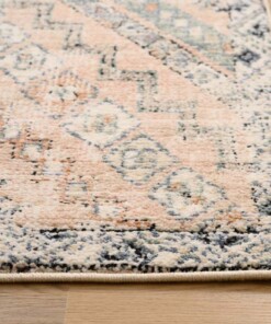 Boho rug​ - Fancy Riya pink/green - close up