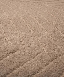 Round Scandinavian rug - Contour Leaf beige - close up