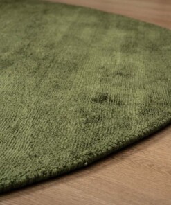 Oval viscose rug - Glamour green - close up, thumbnail