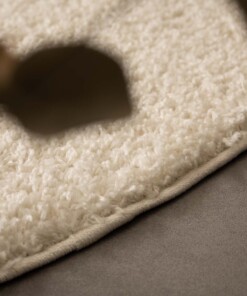 Round thick rug - Shaggy Trend ivory - close up, thumbnail