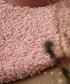 Round thick rug - Shaggy Trend light pink - close up, thumbnail