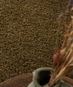 Square thick rug - Shaggy Trend olive green - close up, thumbnail