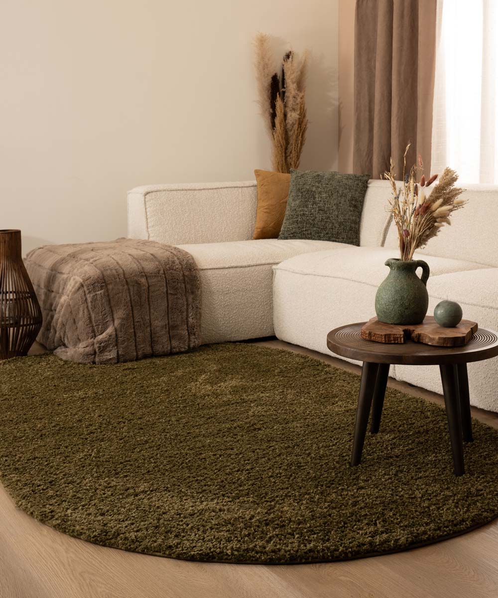 Thick oval rug - Shaggy Trend olive green - sfeer Thick oval rug - Shaggy Trend olive green - sfeer