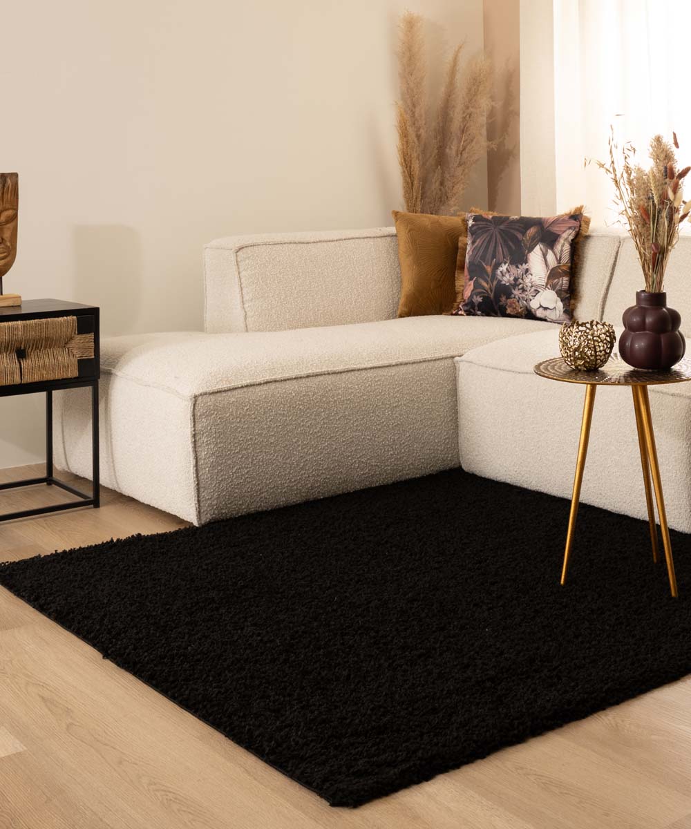 Square thick rug - Shaggy Trend black - close up