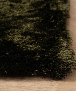 Shaggy rug - Spark olive green - close up, thumbnail Shaggy rug - Spark olive green - close up, thumbnail