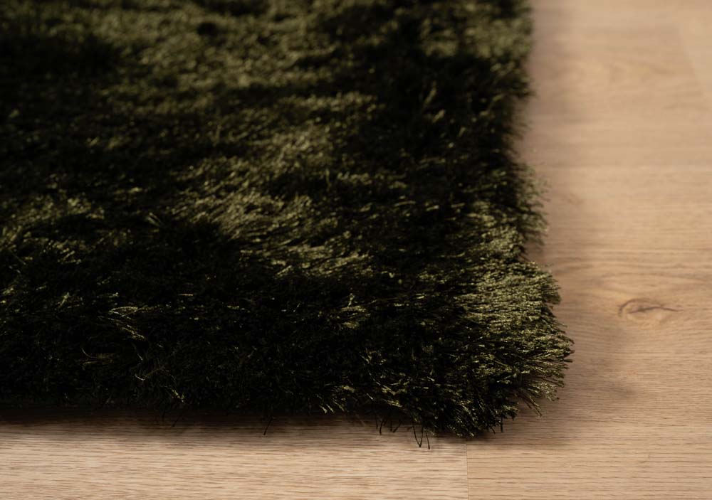 Shaggy rug - Spark olive green - close up Shaggy rug - Spark olive green - close up