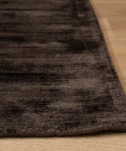 Viscose rug - Glamour dark brown - close up, thumbnail