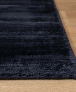 Square viscose rug - Glamour navy blue - close up, thumbnail