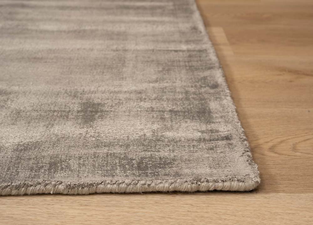 Square viscose rug - Glamour silver - close up Square viscose rug - Glamour silver - close up