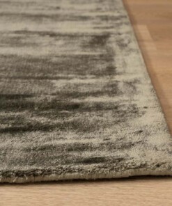 Square viscose rug - Pearl olive green - close up, thumbnail