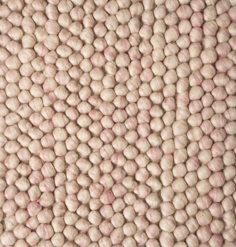 Wool rug - Fjell cream/pink - close up Wool rug - Fjell cream/pink - close up