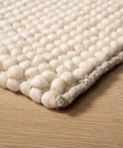 Wool rug - Fjell white - close up, thumbnail