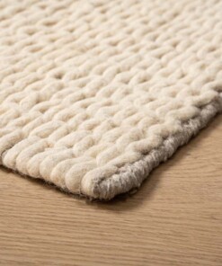 Wool rug - Hyssing ivory - close up, thumbnail