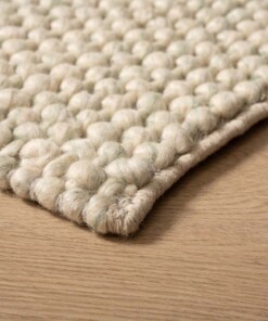 Wool rug - Løkke mint green - close up
