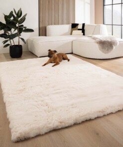Fluffy rug - Comfy Deluxe cream - sfeer